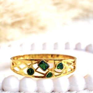 Nova Emerald