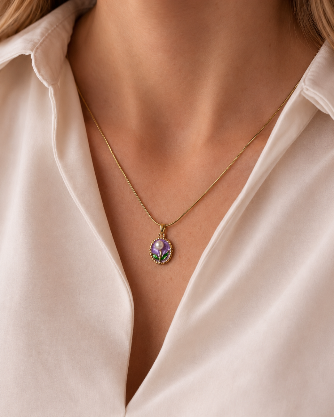 Arisen Pearl Necklace - Image 3